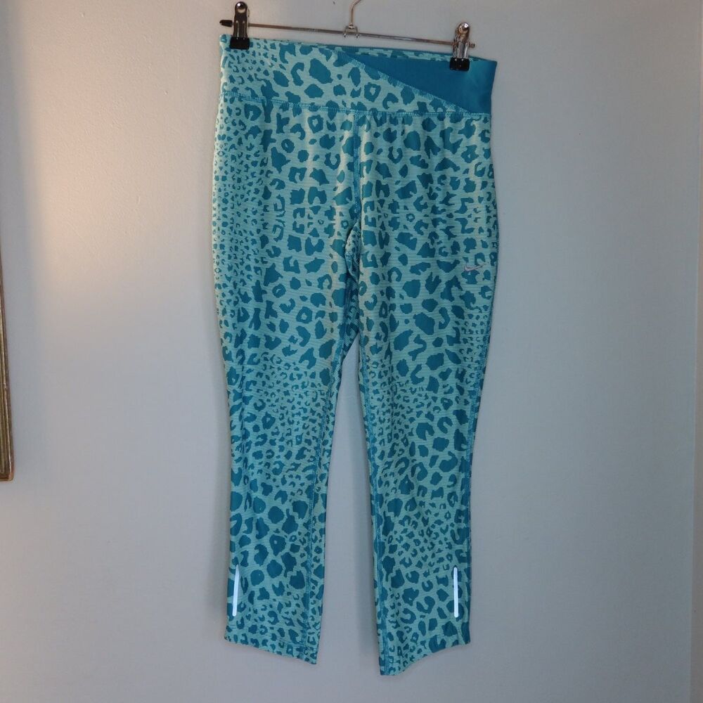 Nike Dri-FIT Capri Leggings Womens XS Teal Moisture Wicking Embroidered